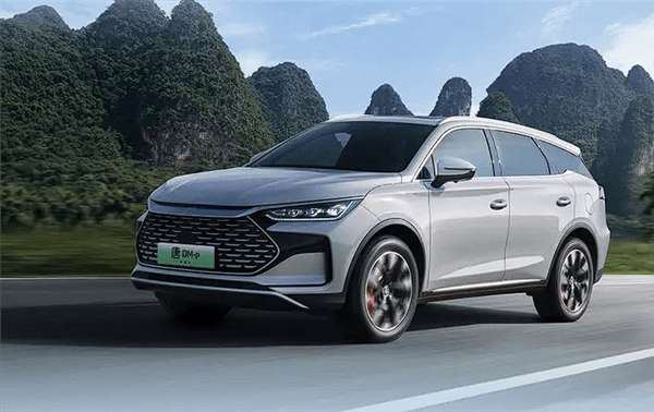 219,800 yuan Tang EV/Tang DM-p glory version launched: standard cloud chariot-C