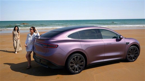 Challenging Model Y Yu Chengdong official announcement: The new SUV model in the intellectual world is named R7