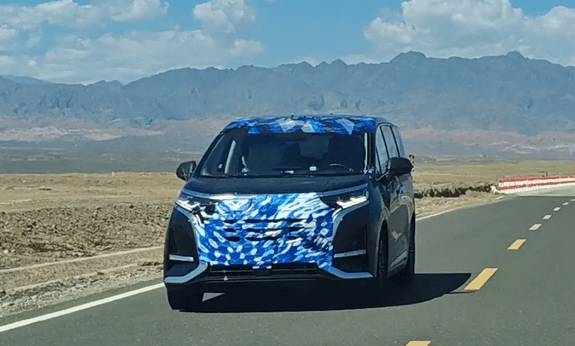 It is expected to add high-end smart driving! Tengshi D9 lidar version of camouflage car exposed