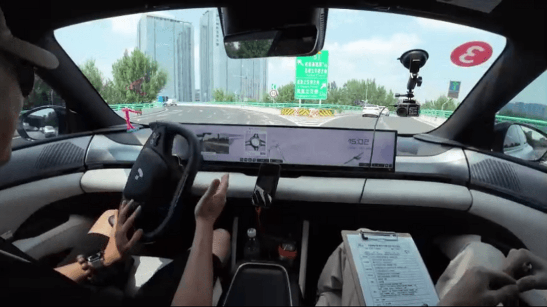 Extreme Yue ASD has just been released and has welcomed the "big test". China's only purely visual high-end smart driving is facing the "abnormal" Chengdu road conditions.