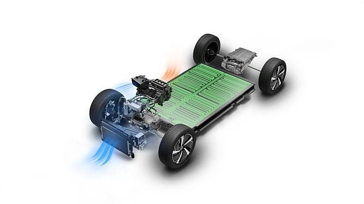 The Sea Lion 07 EV welcomes OTA upgrades in October and is equipped with innovative technology to improve safety and battery life performance.