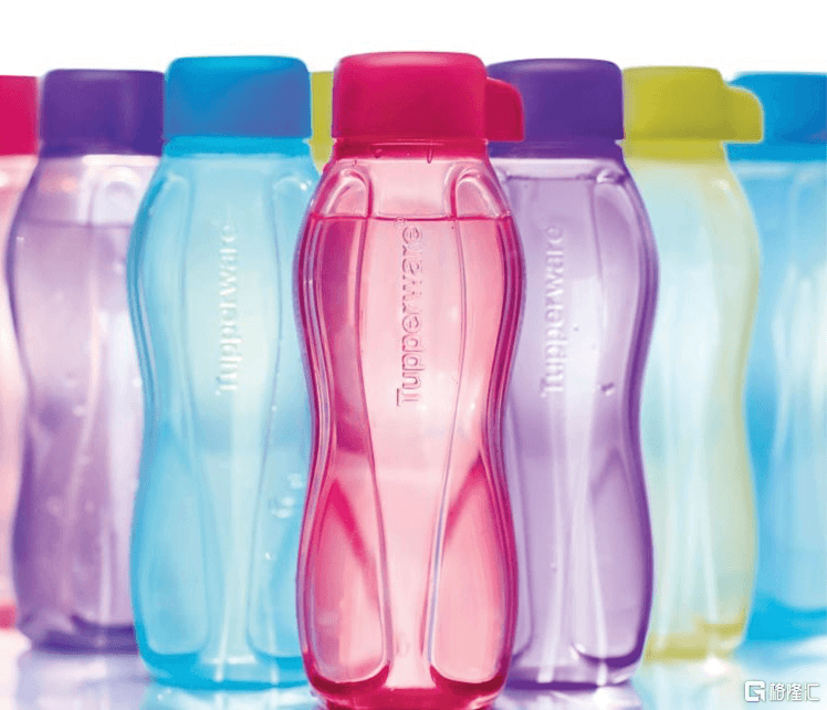 Tupperware filed for bankruptcy protection, and the originator of plastic cups came to an end