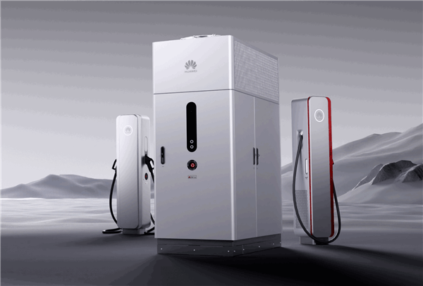 The maximum charging power is 720kW, one kilometer per second! Huawei has invested in building 424 supercharging stations